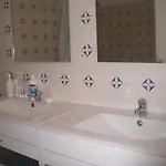 فندق مبيت وإفطار Design 3*