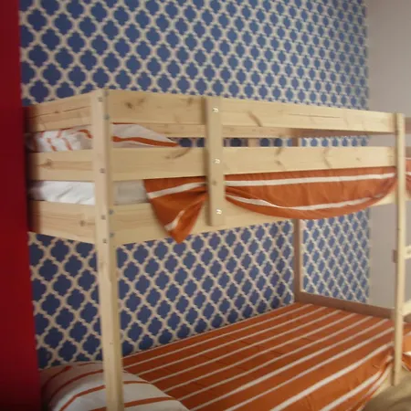 Bed & Breakfast Lisbon Design Hostel