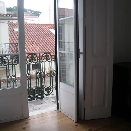 Bed & Breakfast Lisbon Design Hostel 3*