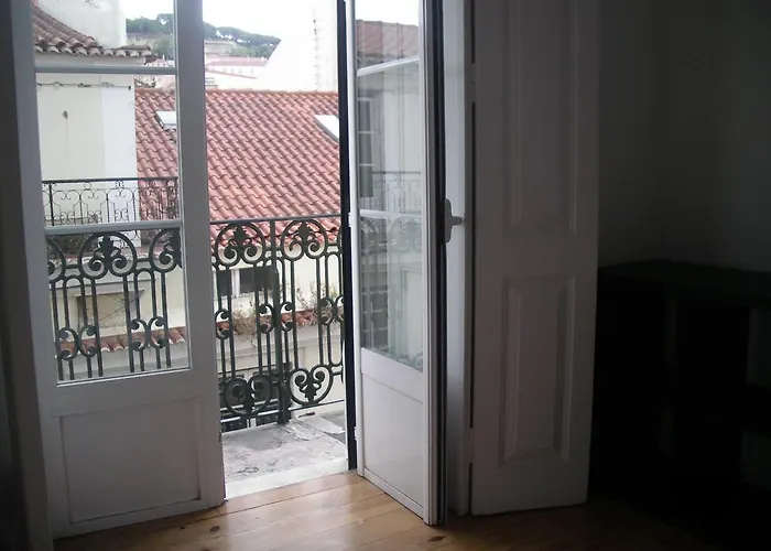 ベッド・アンド・ブレックファスト Design 3*