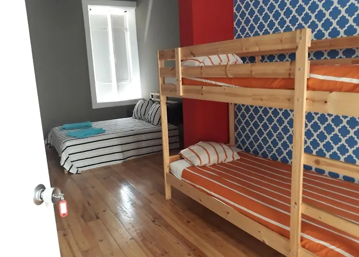 ベッド・アンド・ブレックファスト Design